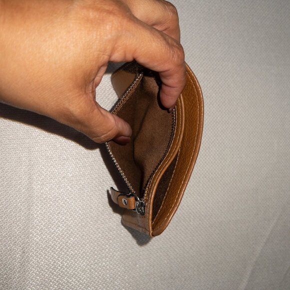 LODIS Pebbled Leather Zip Card Case Wallet Cognac Brown Minimalist Unisex - Picture 3 of 9